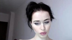 Brunette Solo Webcam Masturbation