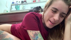 Real amateur teen plays with toy on her sweet pussy
