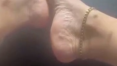 Amateur Foot Fetish Girlfriend Sucks and gives a Footjob