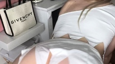 Amateur Webcam Babes Going Solo