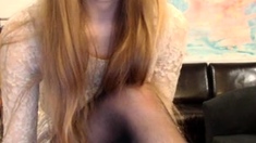 Beautiful wife masturbating show with webcam with toys