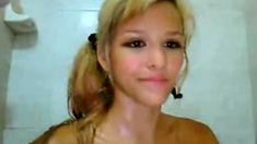 shower webcam show